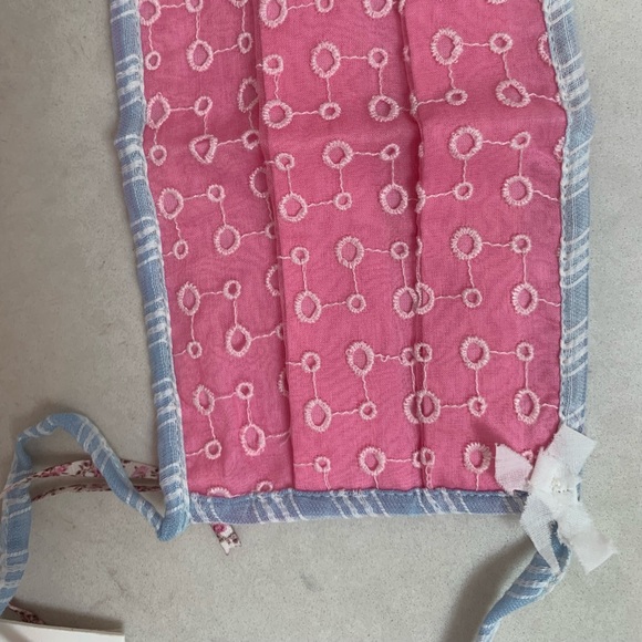 LOVESHACKFANCY💗EMBROIDERED PREPPY PINK/BLUE/WHITE BOW PROTECTIVE FACE MASK TIE - Picture 10 of 11